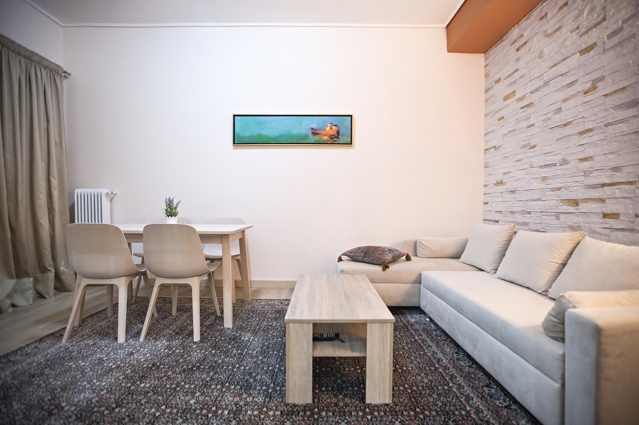Paradise Apartment In Peiraiki Piræus Eksteriør billede